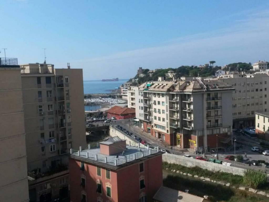 Il Nido Di Quarto Con Park Auto Macchine Piccole Segmento B Генуя Экстерьер фото
